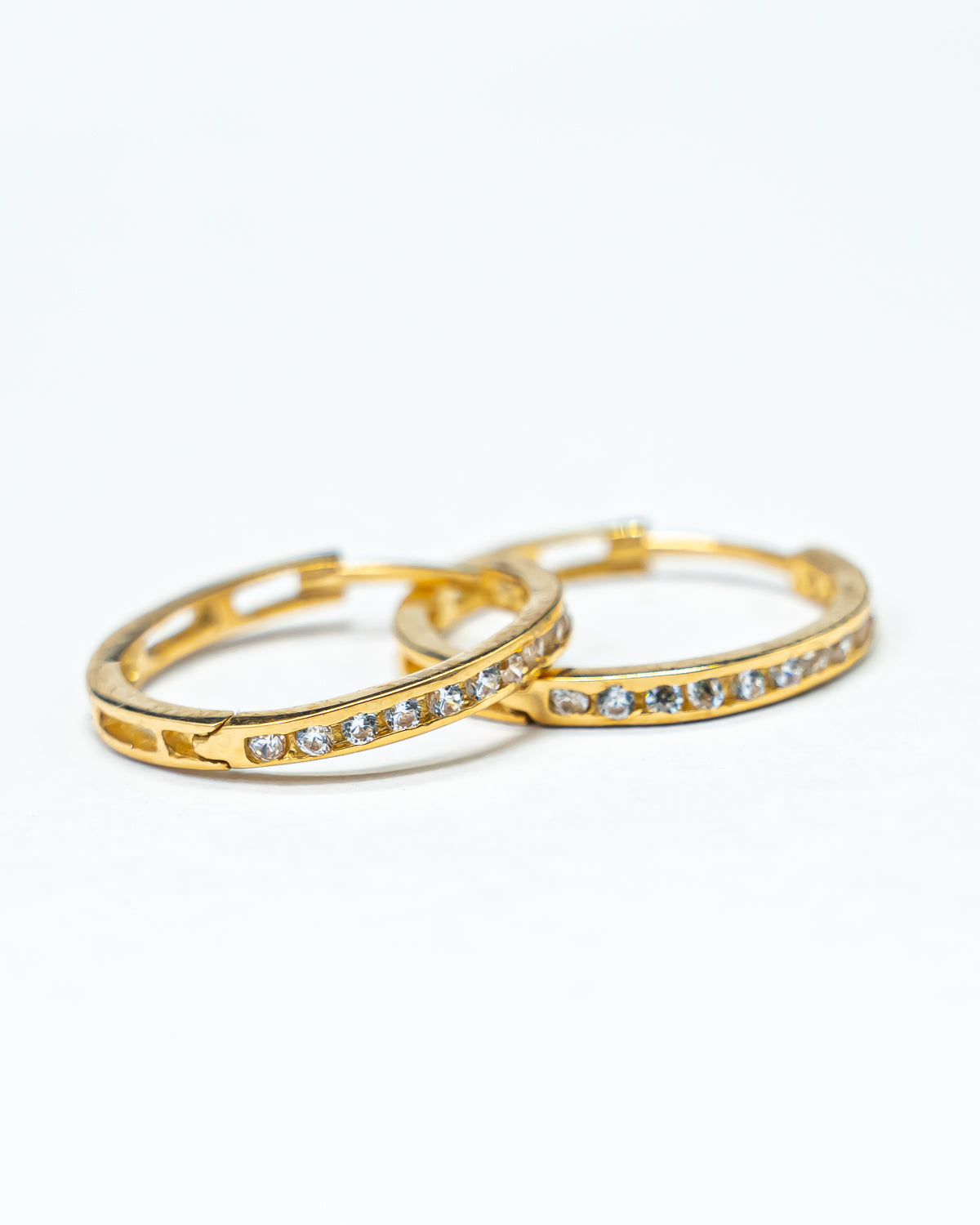 ARETES PARA PRUEVA